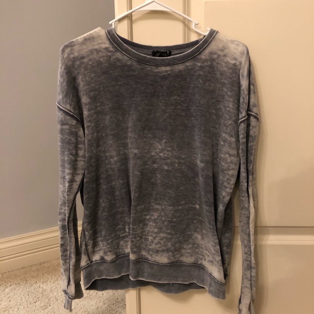 Forever 21 Faded Gray Crewneck